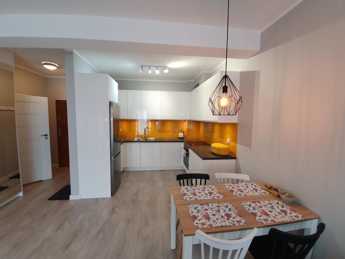 Apartament Sloneczny Air Conditioning Slupsk Exterior photo
